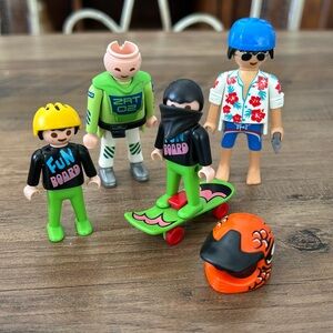 Lot of Playmobil figurines